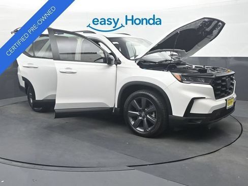 Certified 2025 Honda Pilot Sport image 35