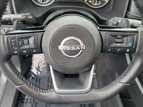 Used 2023 Nissan Rogue SV w/ SV Premium B Package image 21