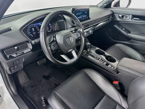 Used 2023 Honda Civic Sport Touring image 9