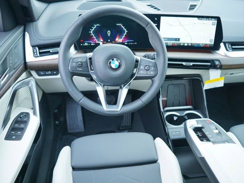 New 2026 BMW X1 xDrive28i w/ Technology Package image 14
