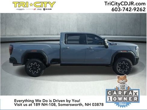 Used 2025 GMC Sierra 2500 AT4X image 6