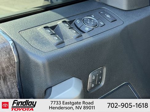 Used 2019 Ford F250 Lariat w/ Lariat Ultimate Package AWD/4WD image 23