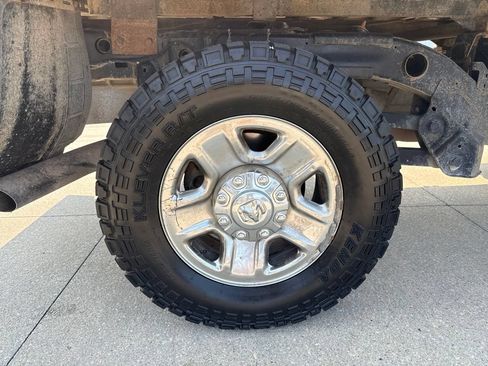 Used 2022 RAM 2500 Big Horn AWD/4WD image 45