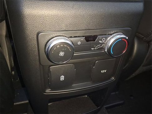 Used 2021 Ford Explorer XLT w/ Equipment Group 202A image 12