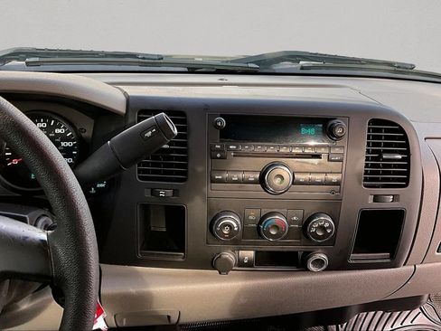 Used 2013 GMC Sierra 1500 W/T w/ Work Truck Plus Package RWD image 10