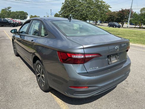 Used 2024 Volkswagen Jetta S FWD image 6