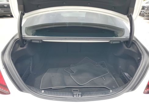 Used 2021 Mercedes-Benz C 300 Sedan image 14