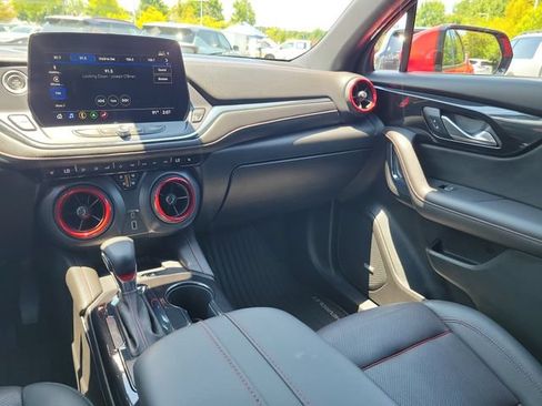 Used 2023 Chevrolet Blazer RS FWD image 12