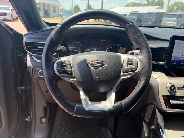Used 2022 Ford Explorer Timberline w/ Timberline Technology Package AWD/4WD image 15