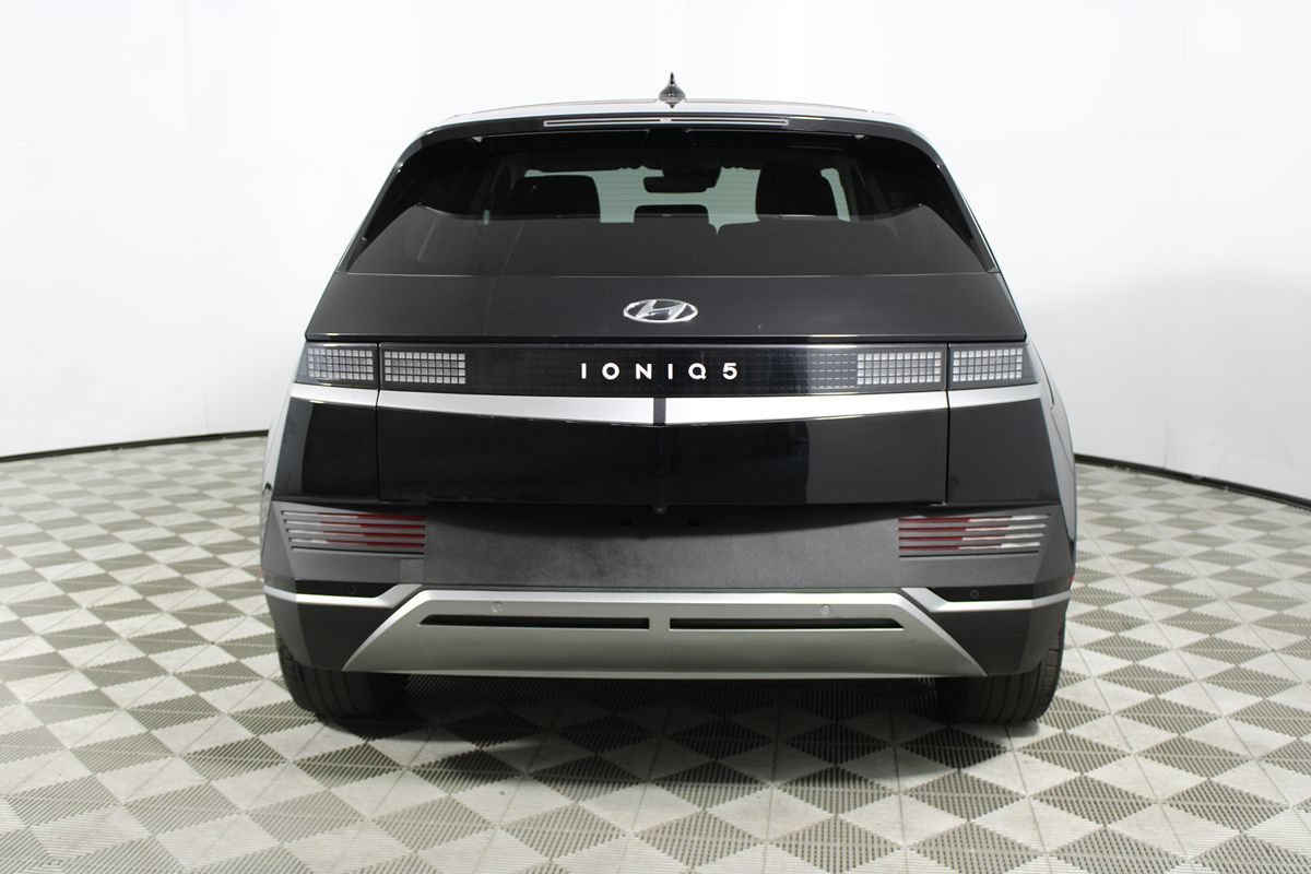 Used 2024 Hyundai Ioniq 5 SE RWD image 5