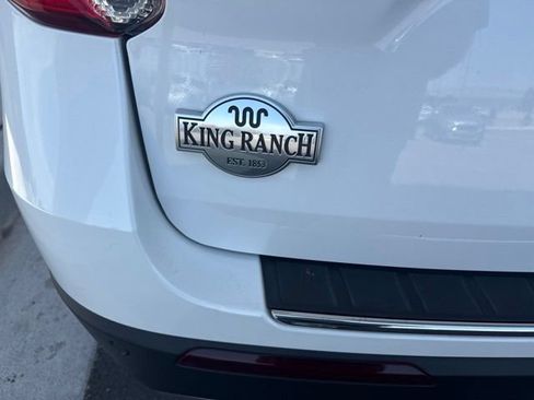 Used 2022 Ford Explorer King Ranch w/ Class IV Trailer Tow Package AWD/4WD image 11