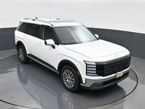 Certified 2026 Hyundai Palisade SEL AWD/4WD image 17