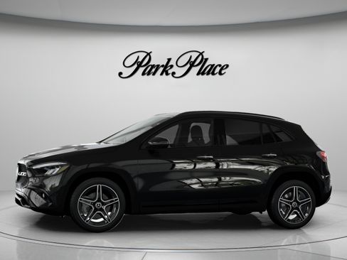 Certified 2026 Mercedes-Benz GLA 250 image 4