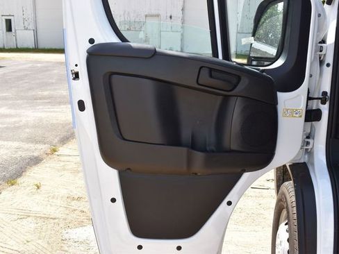 New 2026 RAM ProMaster 2500 w/ Convenience Group image 10