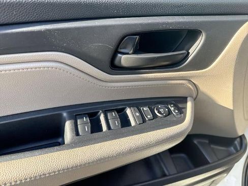 Used 2021 Honda Odyssey EX image 22