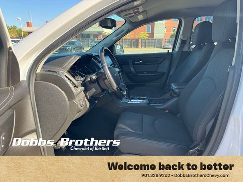 Used 2016 GMC Acadia SLE FWD image 14