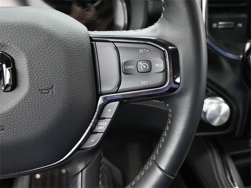 Used 2024 RAM 1500 Limited w/ Body Color Bumper Group image 32