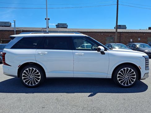 Used 2026 Hyundai Palisade Calligraphy AWD/4WD image 7