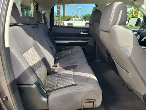Used 2019 Toyota Tundra SR5 w/ SR5 Upgrade Package RWD image 30