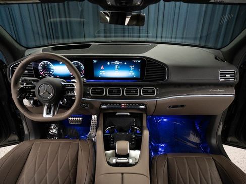 New 2026 Mercedes-Benz GLE 63 AMG S image 10
