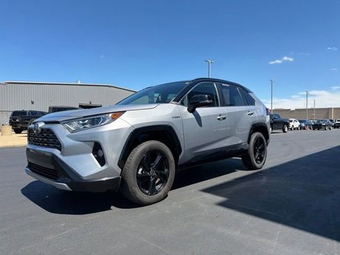 Used 2021 Toyota RAV4 XSE w/ XSE Grade Weather Package AWD/4WD image 3