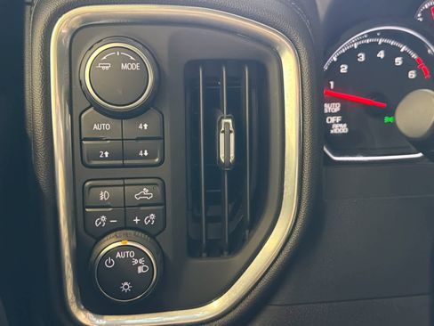 Used 2022 Chevrolet Silverado 1500 RST image 41