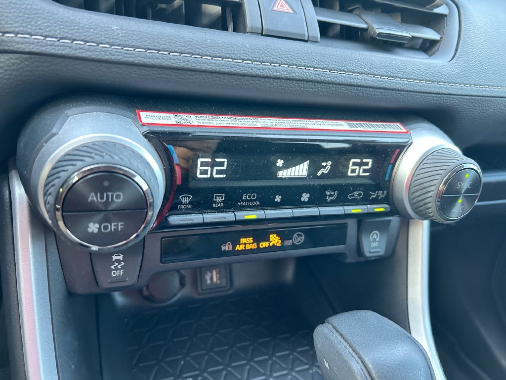 Certified 2025 Toyota RAV4 XLE w/ Convenience Package FWD image 26
