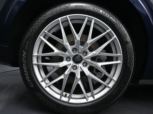 Used 2022 Genesis GV70 3.5T Sport w/ Sport Advanced Package image 9