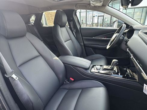New 2025 MAZDA CX-30 AWD 2.5 S w/ Preferred Package image 13