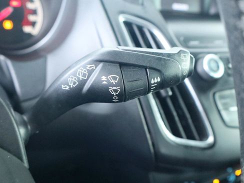 Used 2018 Ford Focus ST FWD image 26