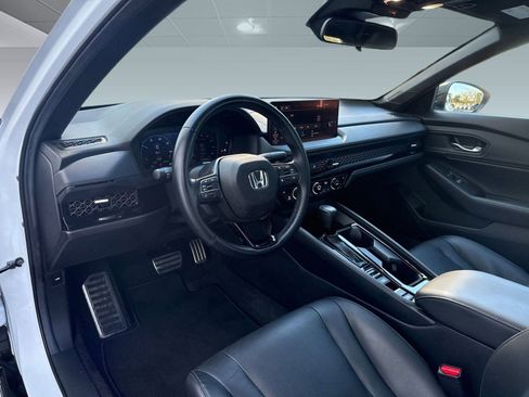 Used 2024 Honda Accord Sport image 4