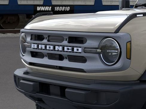 New 2025 Ford Bronco Big Bend image 19