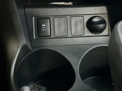Used 2012 Toyota RAV4 4WD w/ Value Pkg image 23
