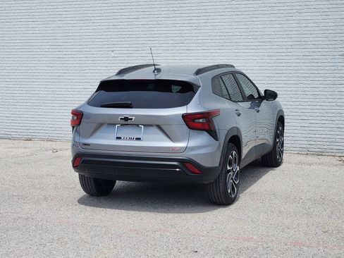 New 2026 Chevrolet Trax RS w/ Driver Confidence Package FWD image 4