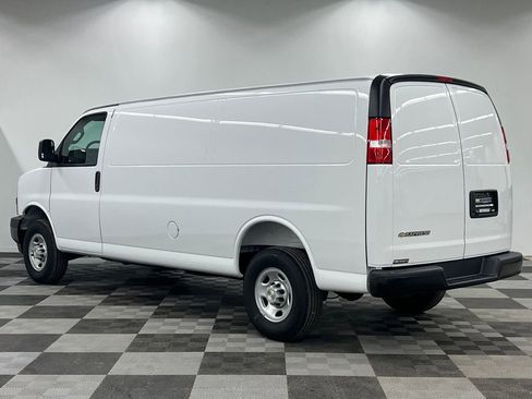 New 2026 Chevrolet Express 2500 Extended w/ Driver Convenience Package RWD image 7