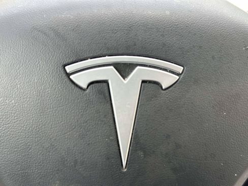 Used 2020 Tesla Model Y Long Range AWD/4WD image 22