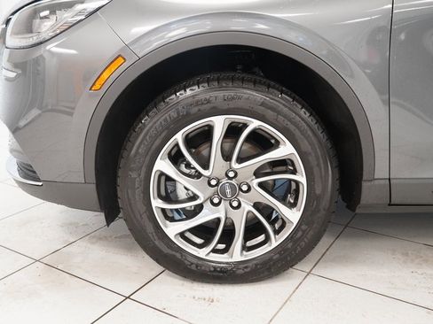 Used 2022 Lincoln Corsair AWD w/ Equipment Group 101A image 17