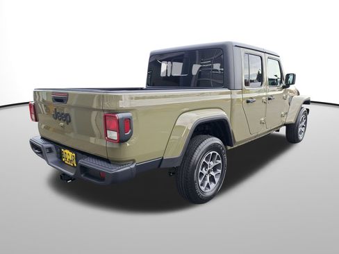 New 2025 Jeep Gladiator Sport image 6