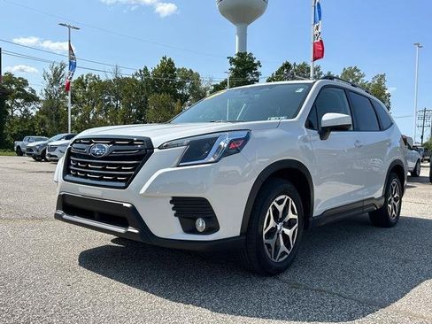 Used 2022 Subaru Forester Premium w/ Popular Package #1 image 7