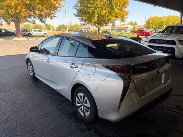 Used 2016 Toyota Prius Four w/ Advanced Technology Package FWD image 7