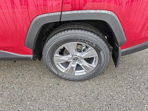 New 2025 Toyota RAV4 XLE image 6