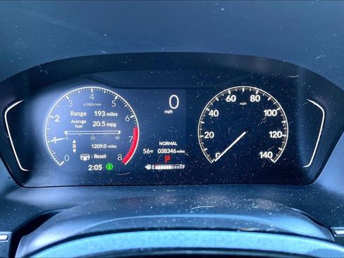 Used 2023 Honda Pilot Sport image 10