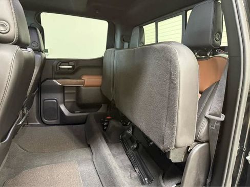 Used 2020 Chevrolet Silverado 1500 High Country w/ Technology Package AWD/4WD image 16