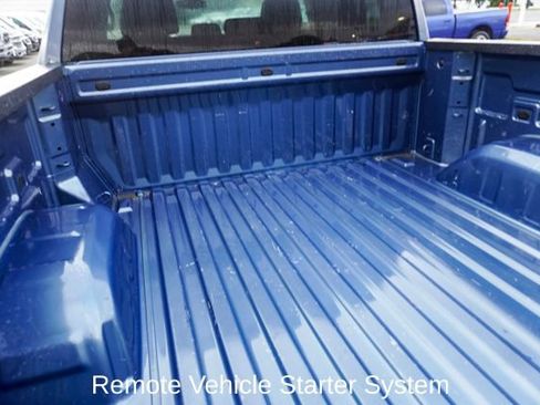 Used 2024 GMC Sierra 1500 SLE image 5