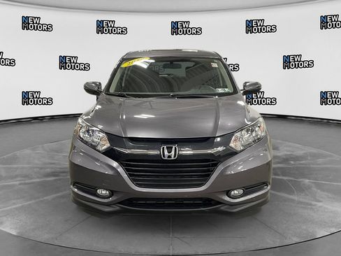 Used 2018 Honda HR-V EX image 8