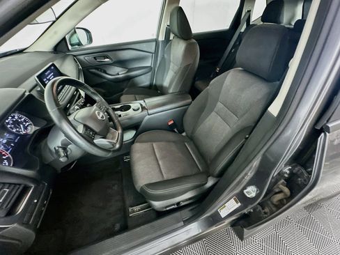 Used 2025 Nissan Rogue SV AWD/4WD image 13