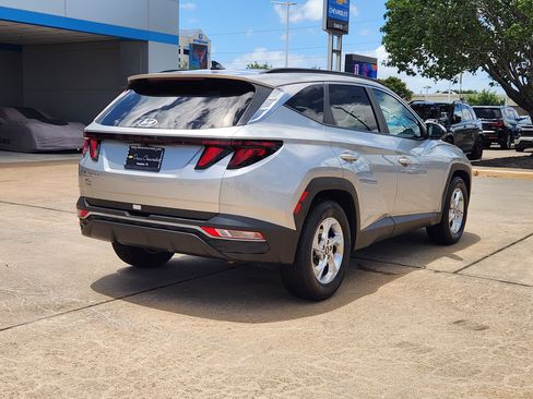 Used 2024 Hyundai Tucson SEL FWD image 6