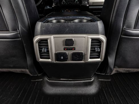 Used 2020 Ford F250 Lariat image 33