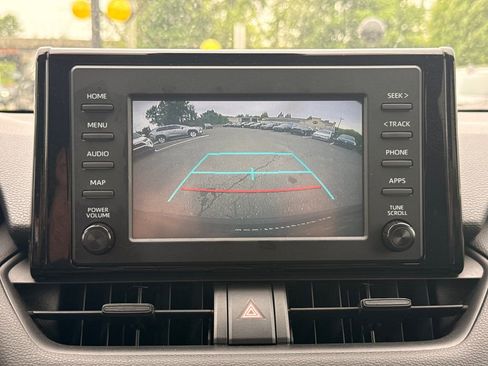Used 2019 Toyota RAV4 LE w/ All Weather Liner Package AWD/4WD image 35