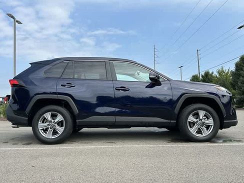 Used 2025 Toyota RAV4 XLE w/ Convenience Package AWD/4WD image 3